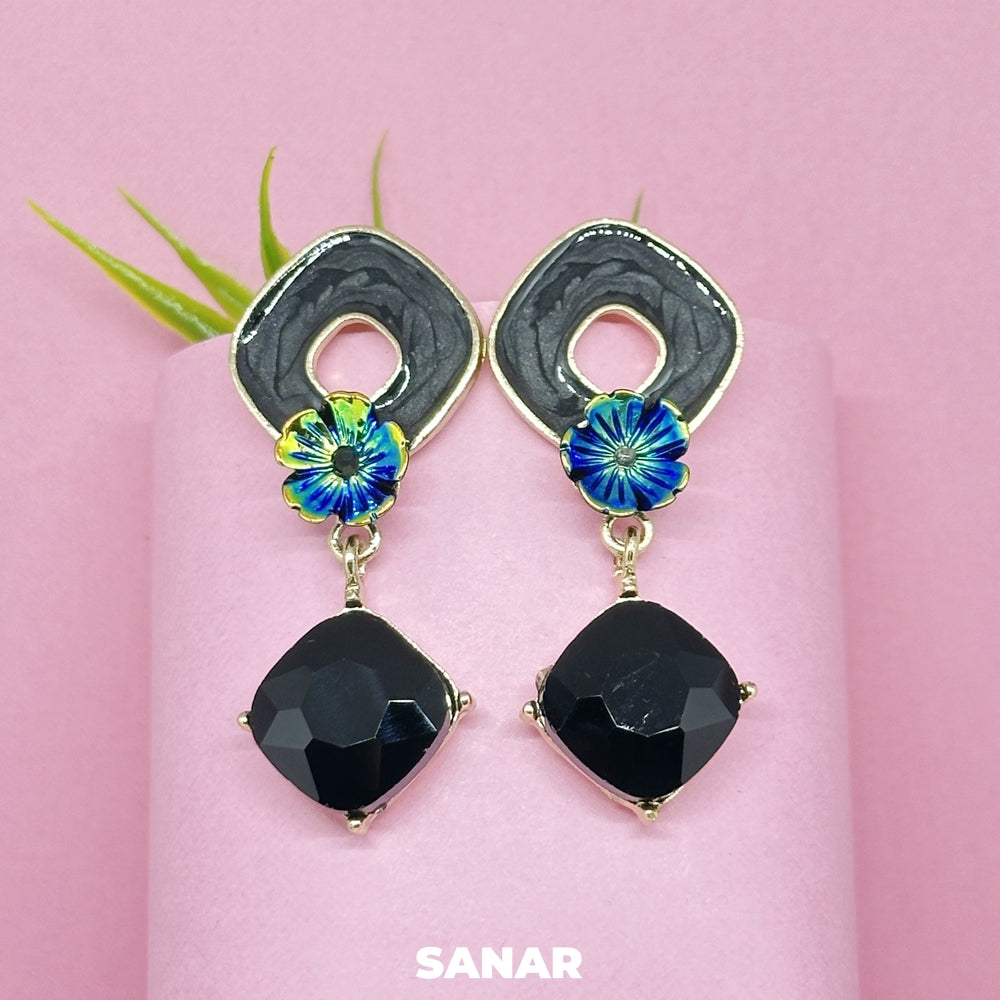 Flower Drop Earrings - SANAR - Handmade