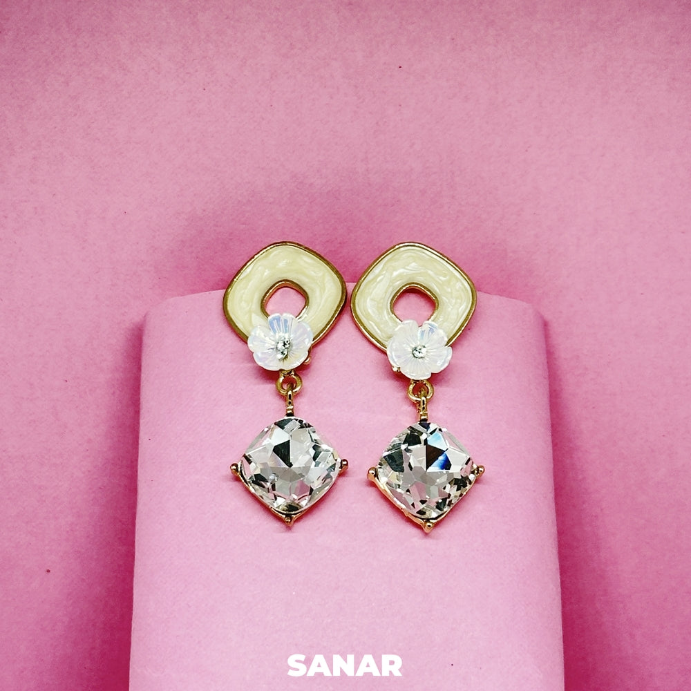 Flower Drop Earrings - SANAR - Handmade