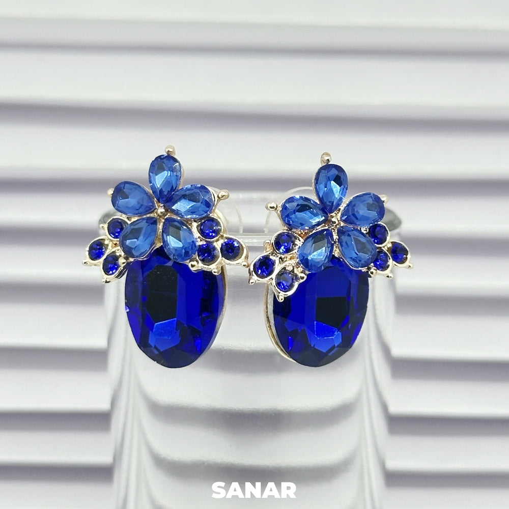 Flower Emerald Drop Earrings - SANAR - Handmade