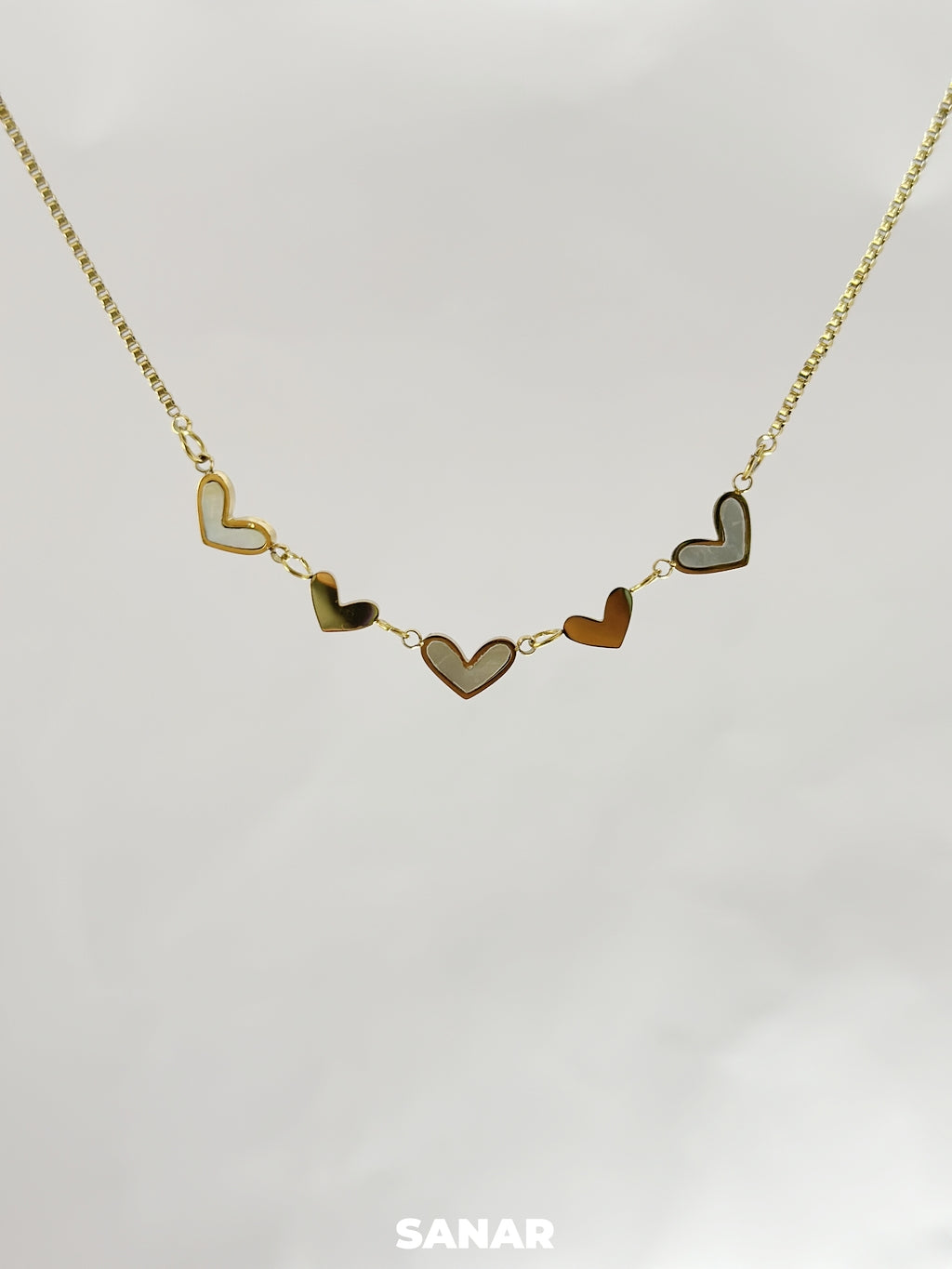 Gold Hearts Necklace - Anti-Tarnish