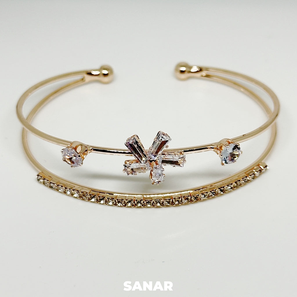 Flower Bracelet - Anti-Tarnish