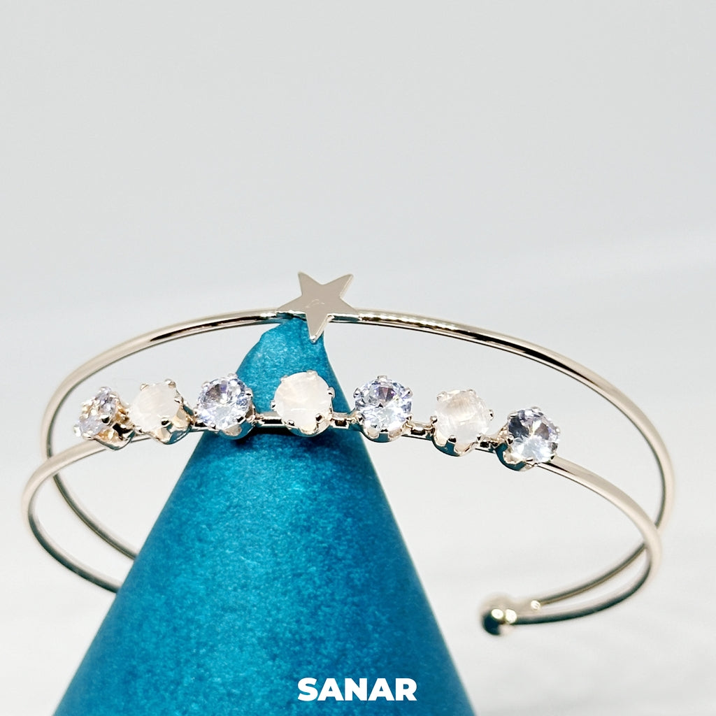 Star & Crystal Bracelet - Anti-Tarnish