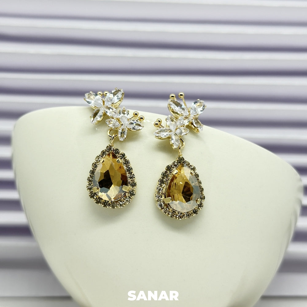 Oval Diamond Drop Earrings - SANAR - Handmade