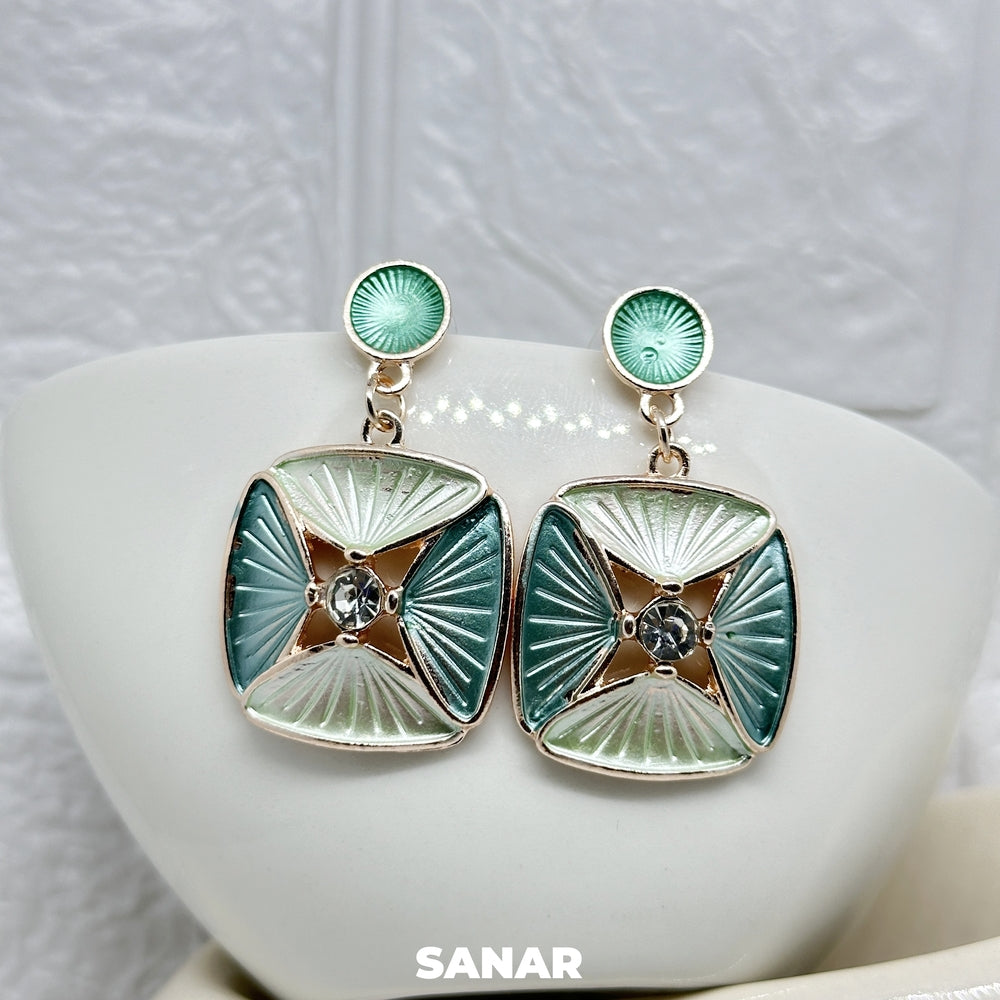 Square Elegant Drop Earrings - SANAR - Handmade