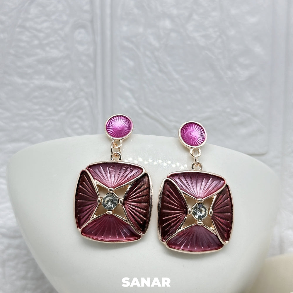 Square Elegant Drop Earrings - SANAR - Handmade