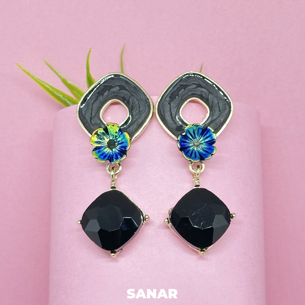 Flower Drop Earrings - SANAR - Handmade