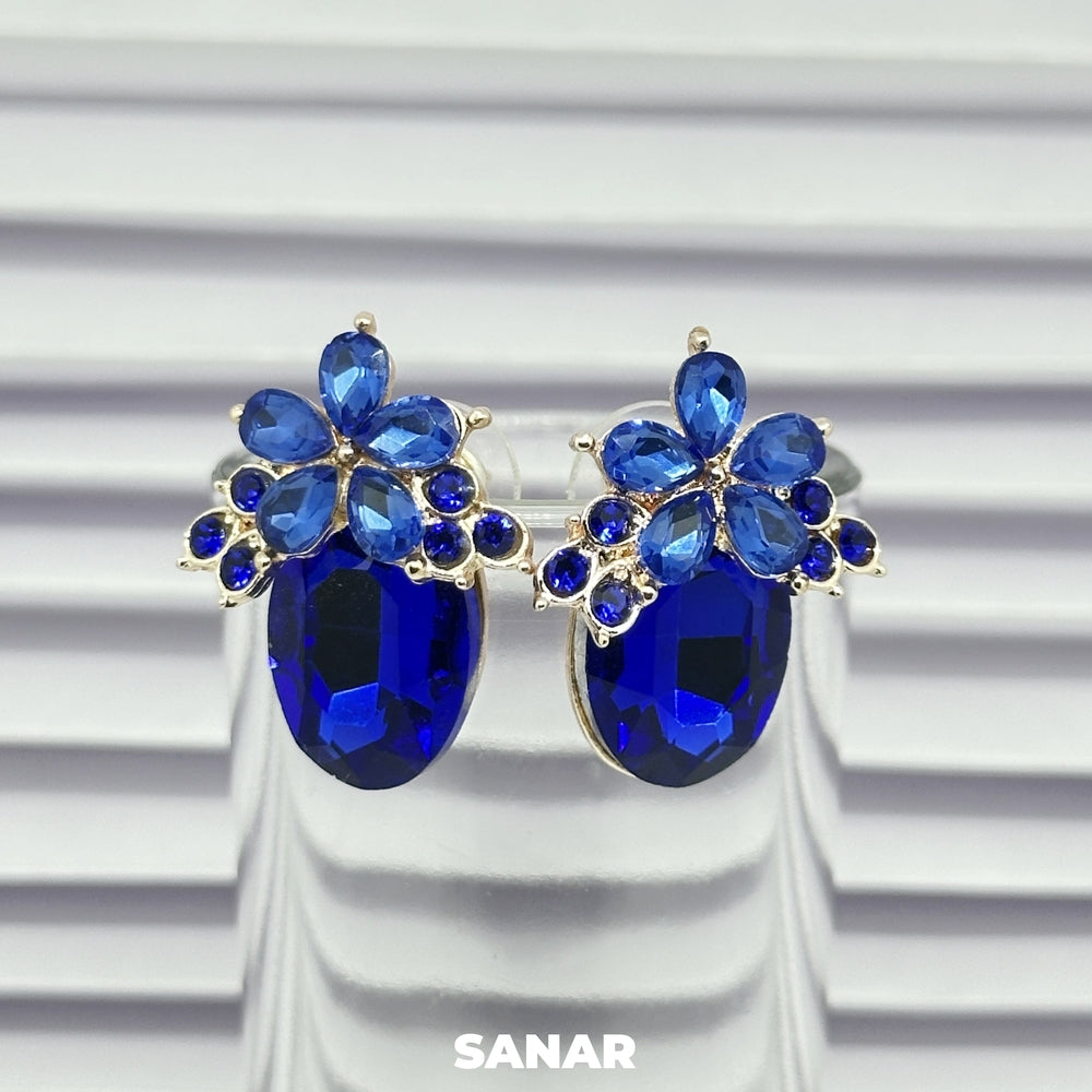 Flower Emerald Drop Earrings - SANAR - Handmade