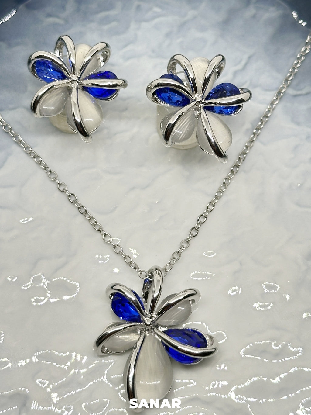 Spider Flower Necklace And Earring Combo